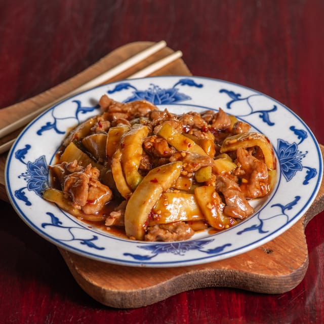 44. Beef with eggplant.