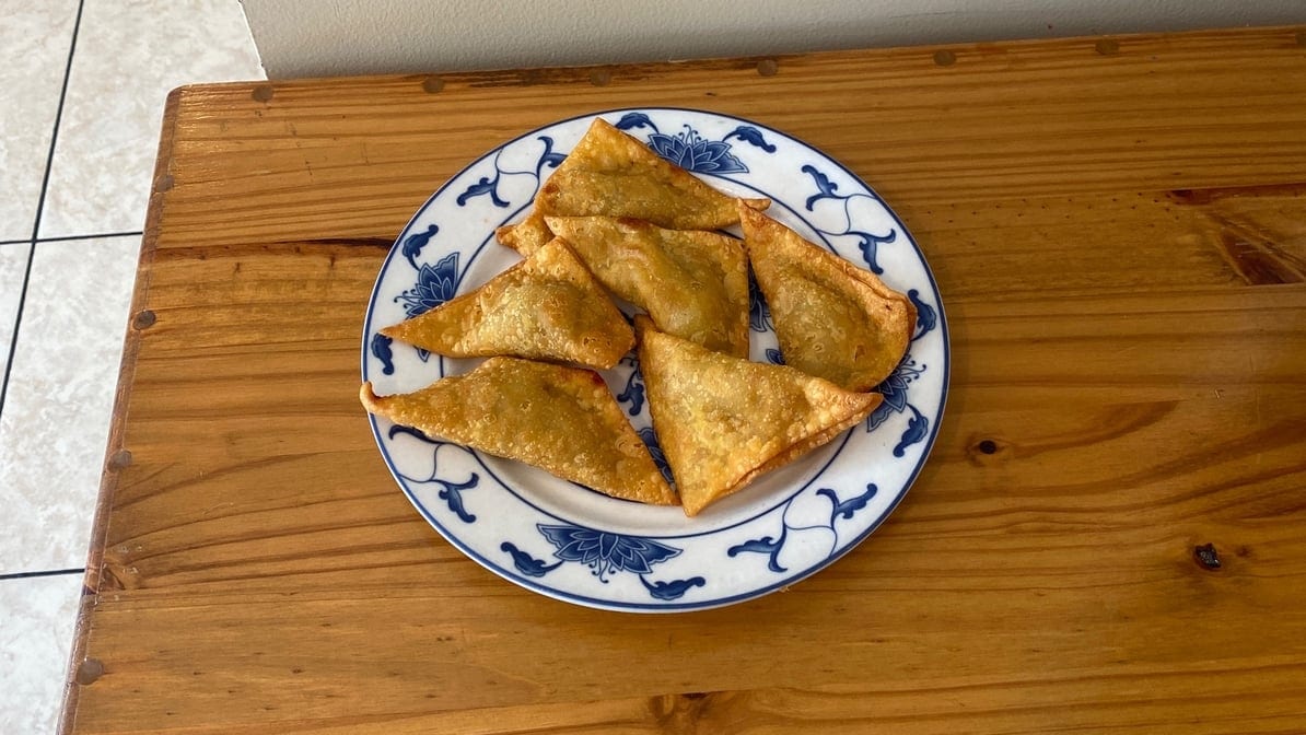 23. Fried wonton (6).