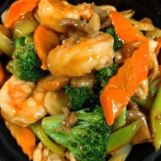 76. Shrimp in garlic sauce