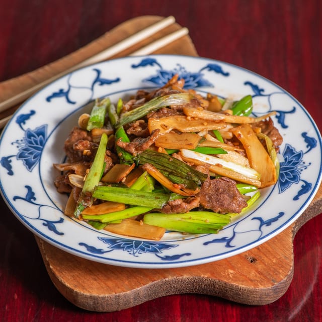 45. Sliced Lamb w/ Scallions.
