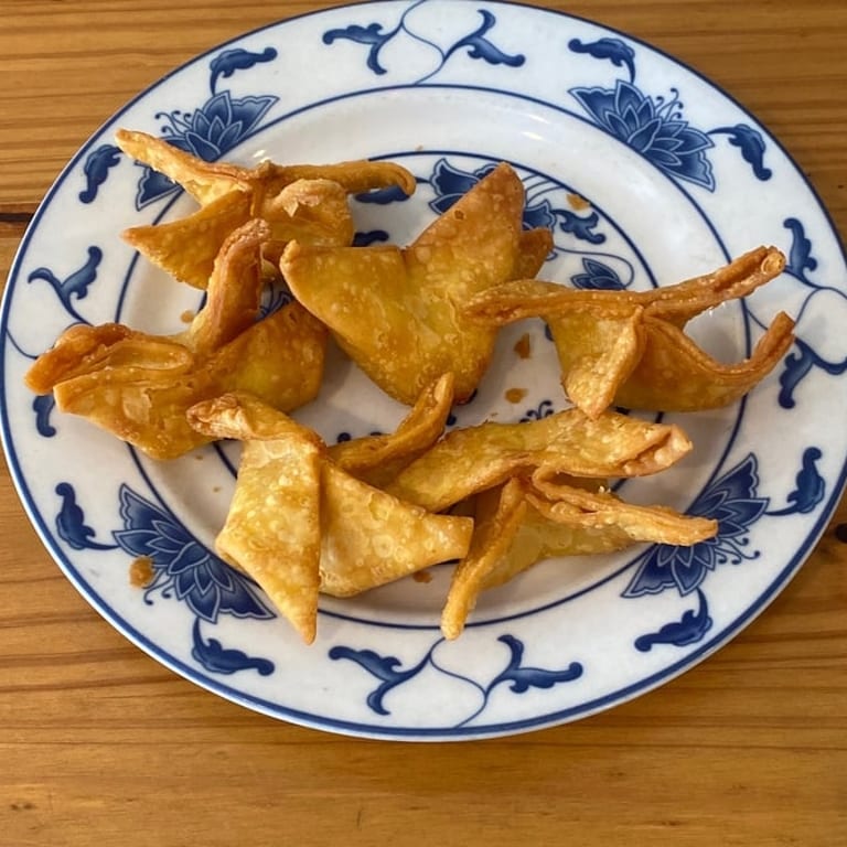 Crab Delights: Chinese and Asian Fusion Favorites